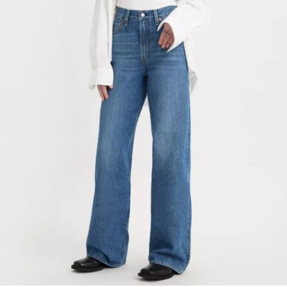 Levi's Denim - Levi's Women's Premium Ribcage Wide Leg Jeans Size 28 Light Wash Loose Baggy EUC
